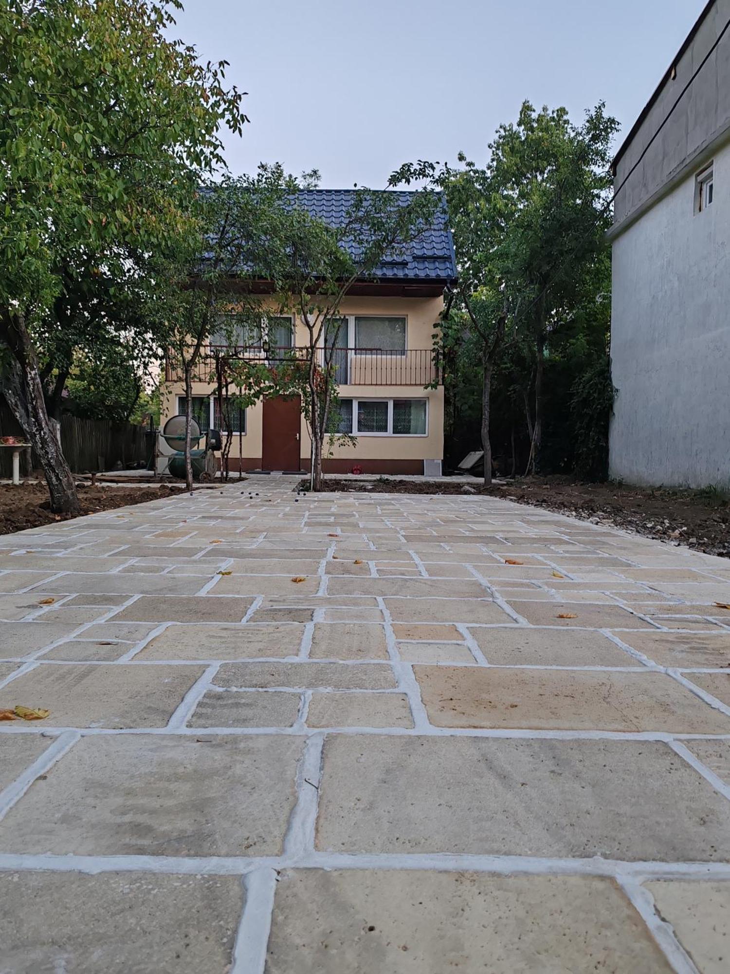 Trei Insule Home Arad Bagian luar foto